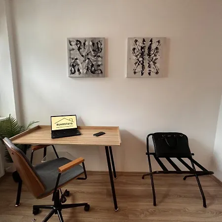 Business Suites-fair-balcony's-uniklinik - For 8 * Essen