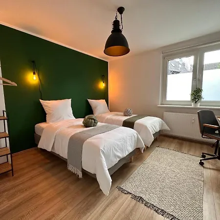 Business Suites-fair-balcony's-uniklinik - For 8 Appartamento