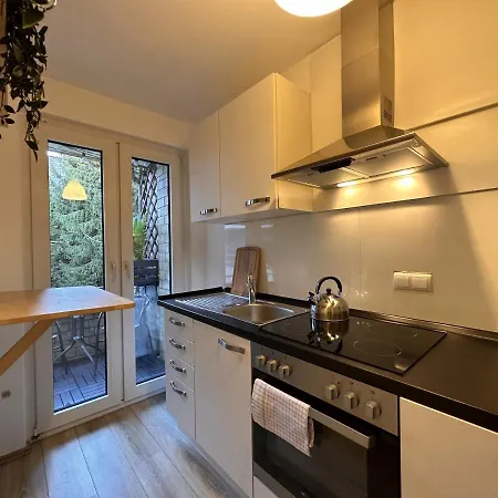 Appartamento Business Suites-fair-balcony's-uniklinik - For 8