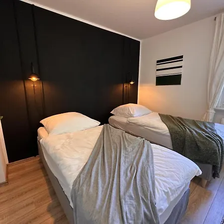Appartamento Business Suites-fair-balcony's-uniklinik - For 8 *